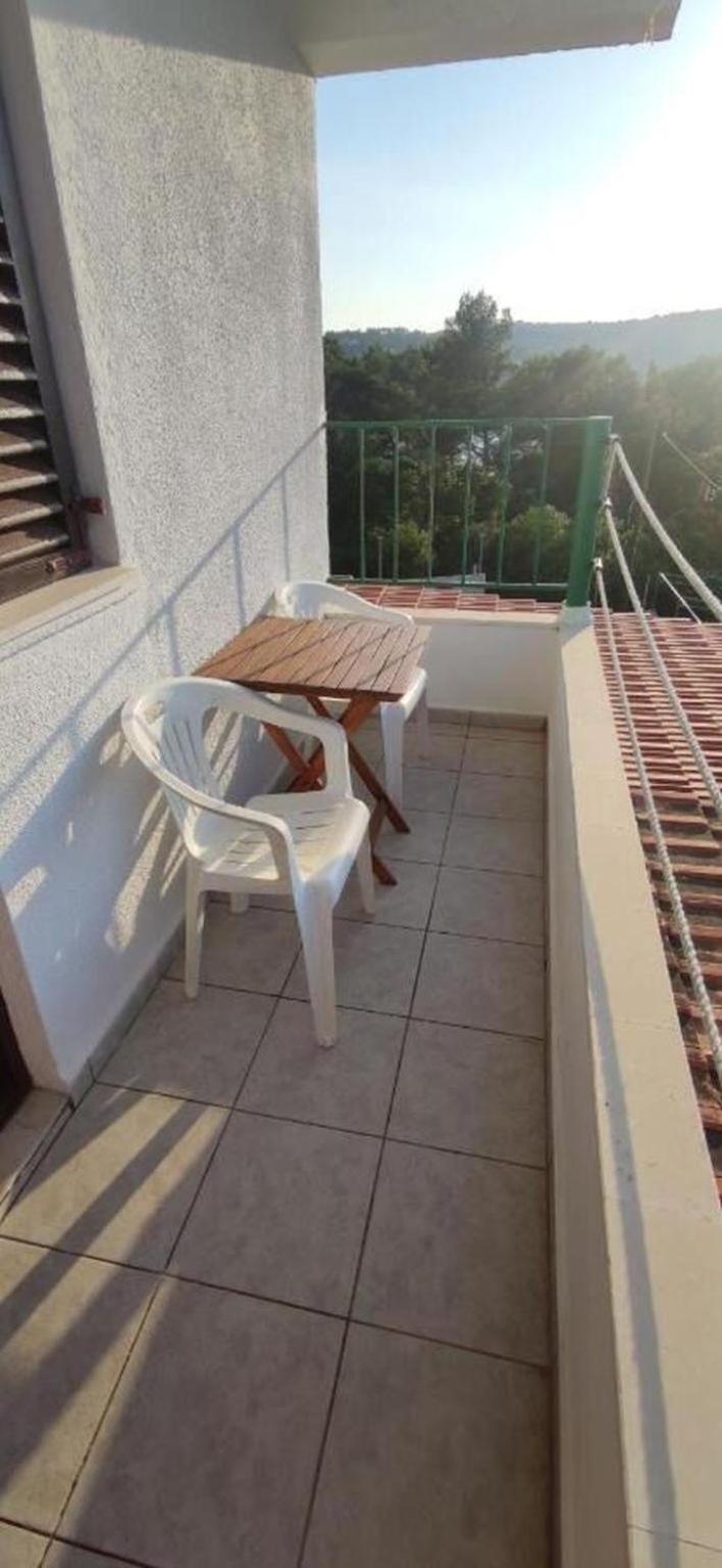 Apartments Vlado - 50M From The Sea Рогач Экстерьер фото